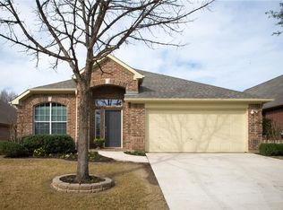 10321 Grayhawk Ln, Fort Worth, TX 76244