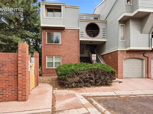 1064 Acapulco Ct, Colorado Springs, CO 80910