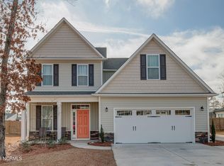 527 Toms Creek Rd, Rocky Point, NC 28457