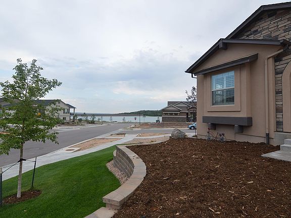 3rd image of 2909 Lakefront Dr