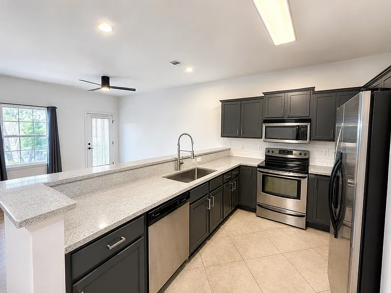 645 Gap Creek Dr — Photo 4
