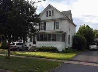 106 W Irving St, East Syracuse, NY 13057