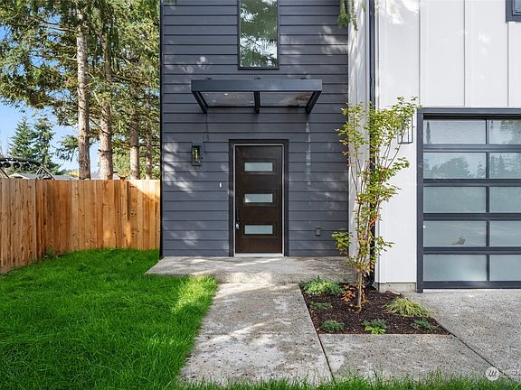 2nd image of 512 2nd Ave SE (lot 3)
