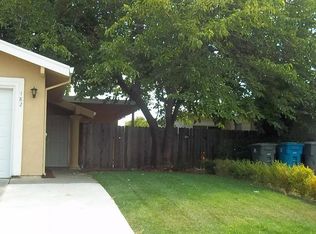 182 Woodbury Cir, Vacaville, CA 95687
