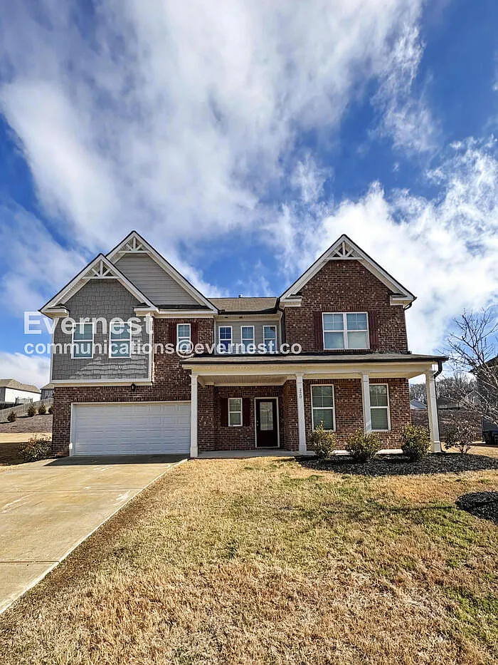 Building Photo - 320 Paxton Ln