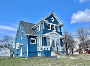 122 N O'Connell Ave, Springfield, MN 56087