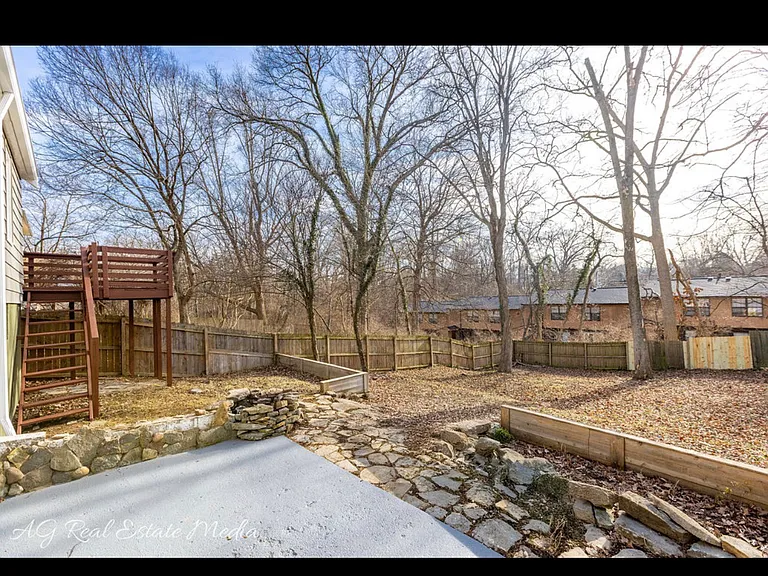 6253 Sturdy Ave — Photo 18