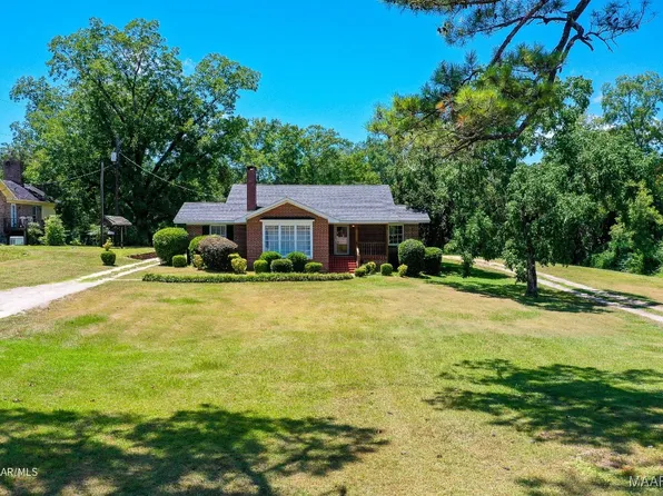 252 S Jackson St, Grove Hill, AL 36451