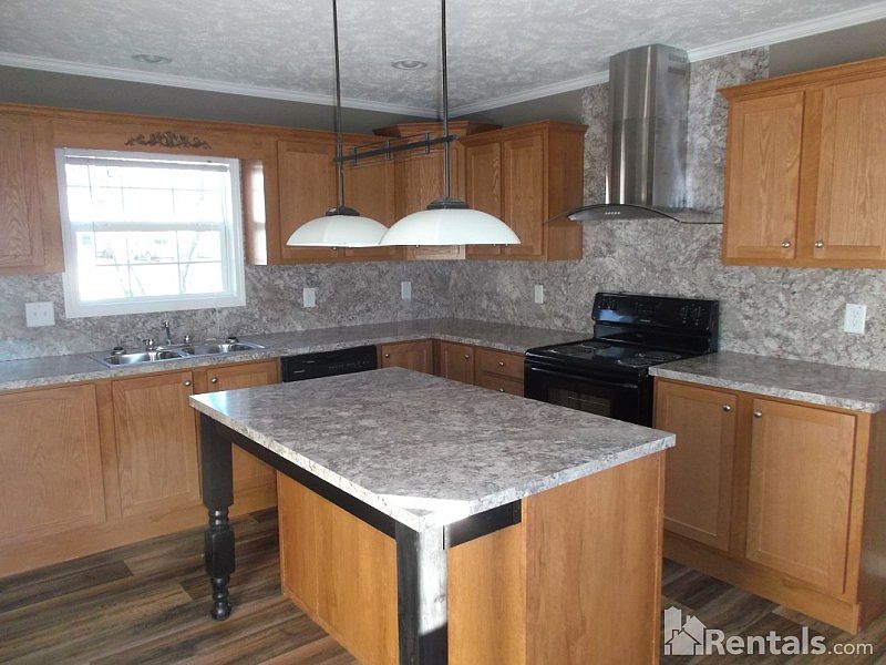 1st image of 308 Heather Hill Dr