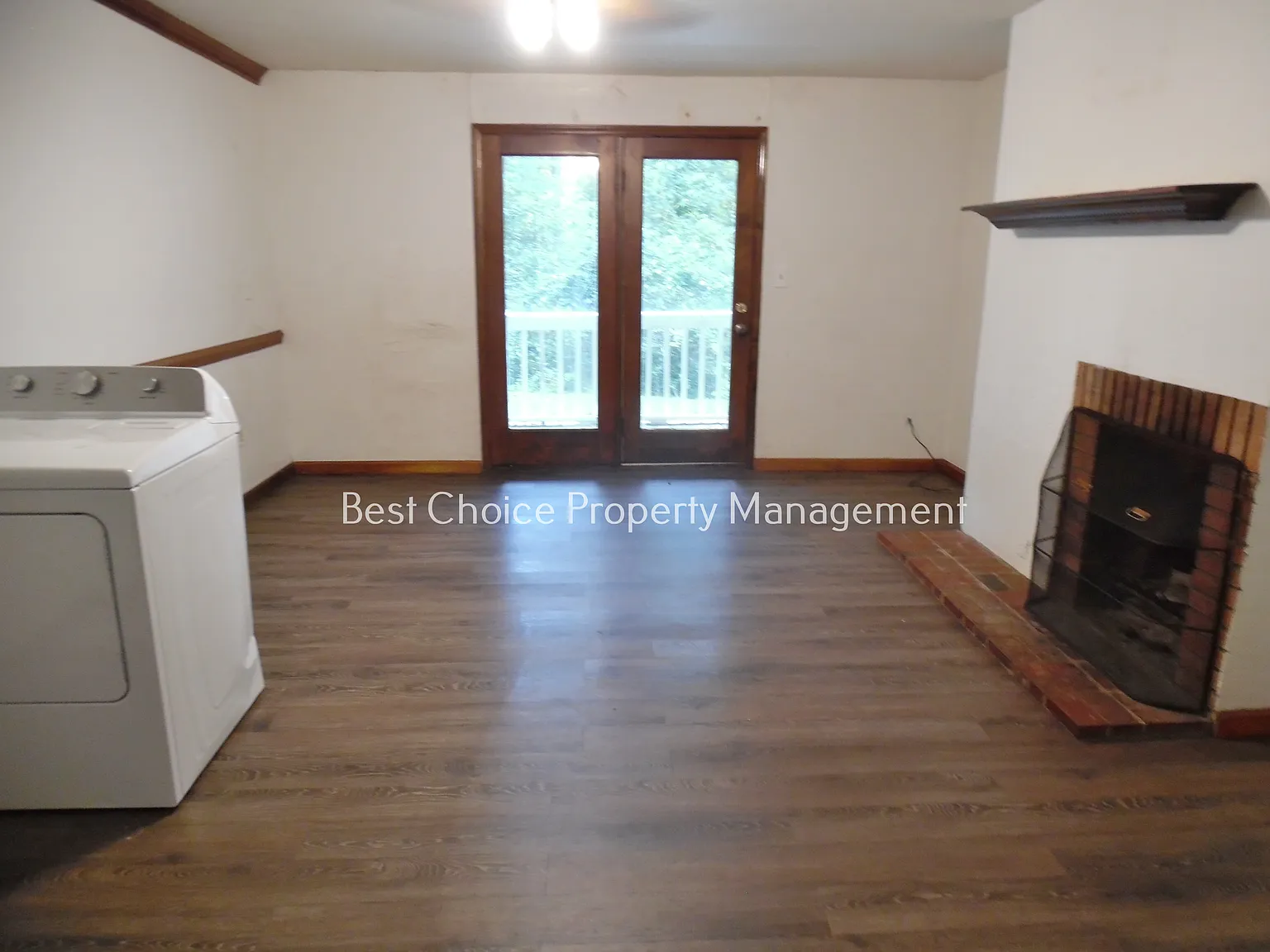 2 bed, 900 sqft, $1,075 — Photo 4