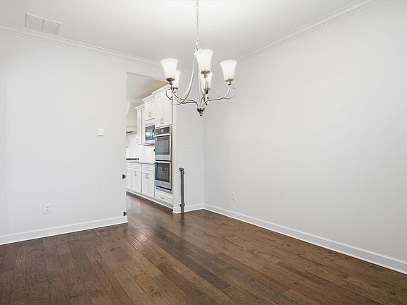5th image of 4714 Emmas Cir E