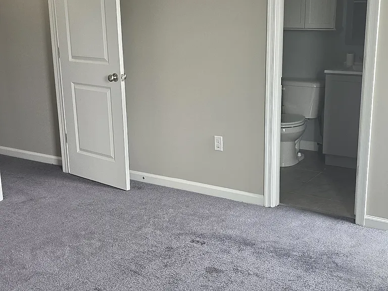 14 Original Ln — Photo 19