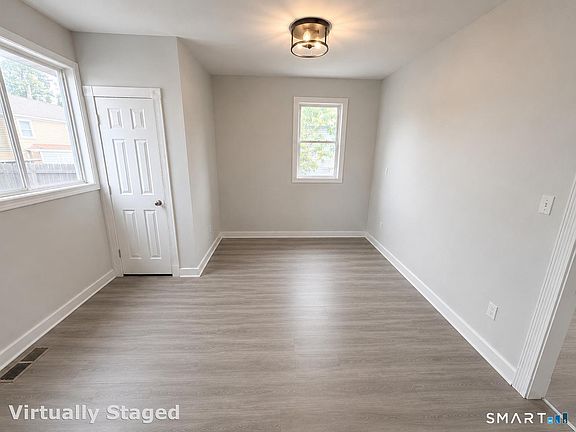 5th image of 171 Prospect St