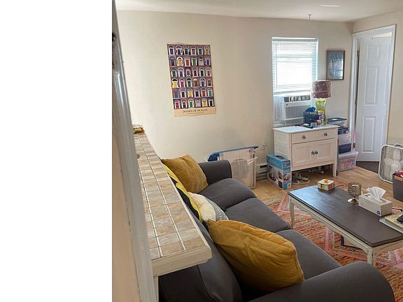 2nd image of 2613 E Somerset St APT C