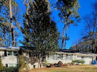 2002 Lake Lucerne Dr SW, Lilburn, GA 30047