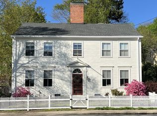 450 Main St, Amesbury, MA 01913