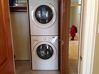 Rented by Alexiou Realty