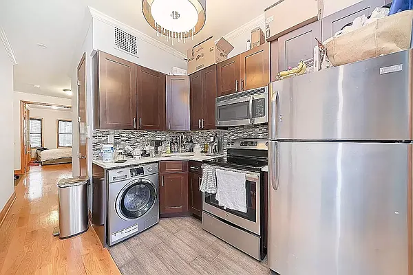 Rented by Living New York | media 9