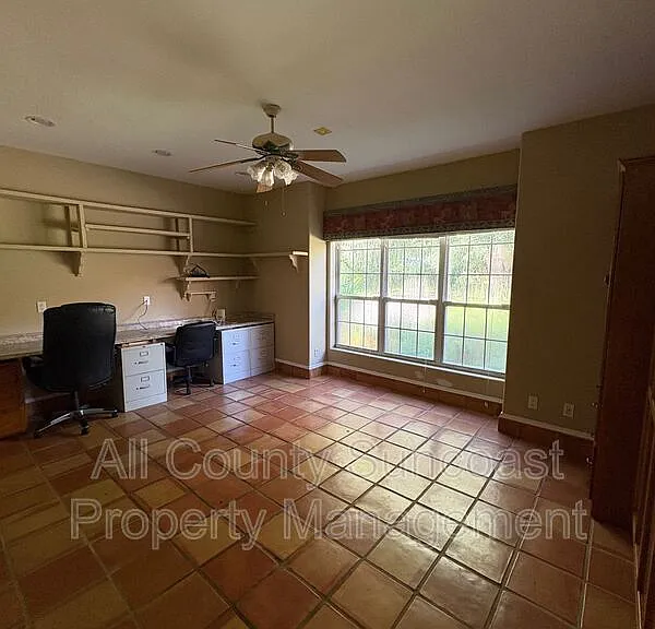 2600 Lucerne Dr — Photo 28