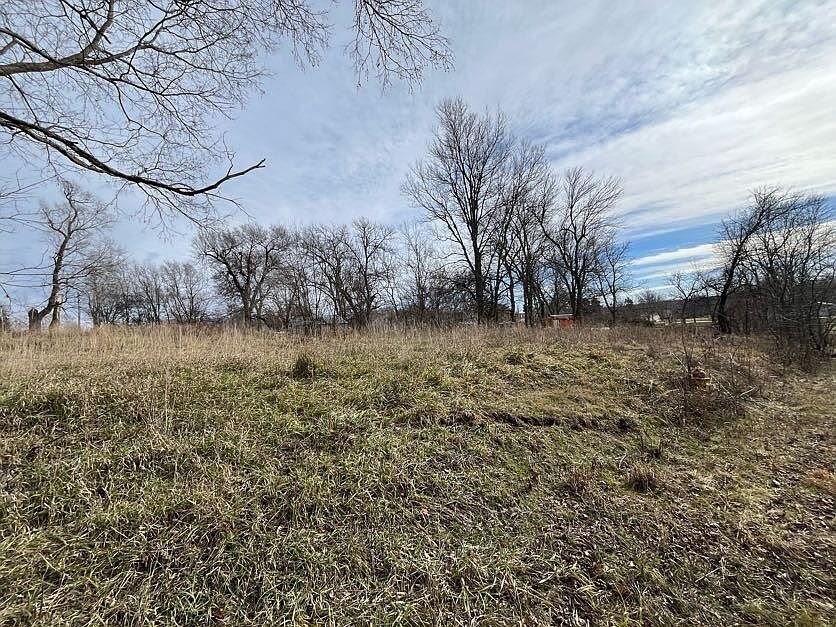 1st image of 106 W Highway B