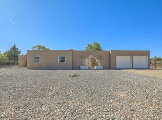 3505 33rd Cir SE, Rio Rancho, NM 87124