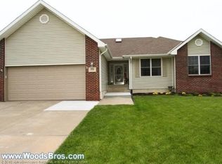 2511 Nancy Dr, Lincoln, NE 68507