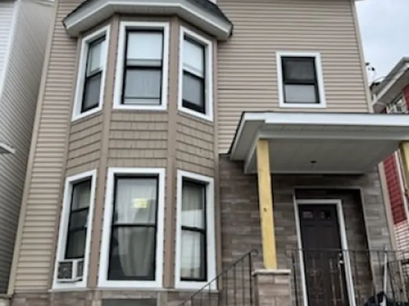 25 Oak Street, Paterson, NJ 07501