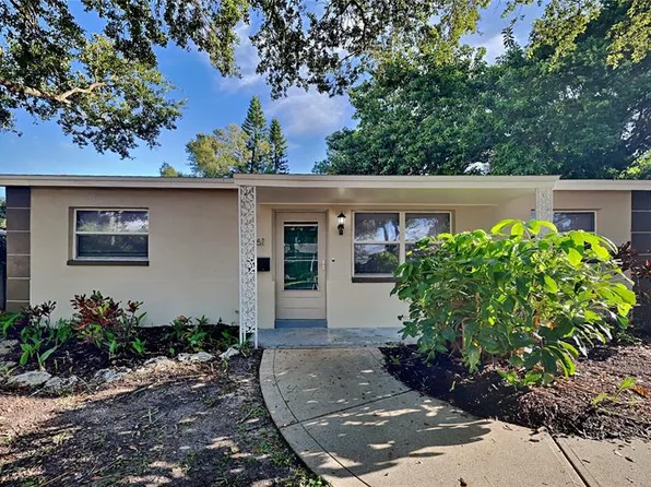 761 63rd Ave N, Saint Petersburg, FL 33702