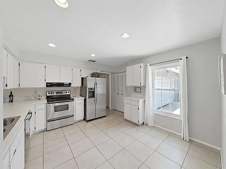 878 Rustic Oaks Dr — Photo 15