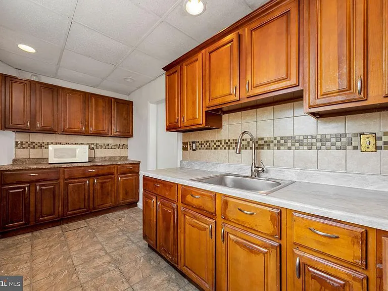 177 Wellington Rd — Photo 11