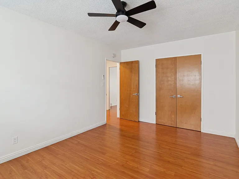 927 N Louise St #4 — Photo 6