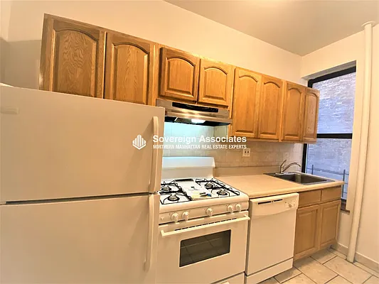 Rented by Sovereign Associates | media 18