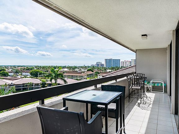 5th image of 651 Seaview Ct #Penthouse 4-710