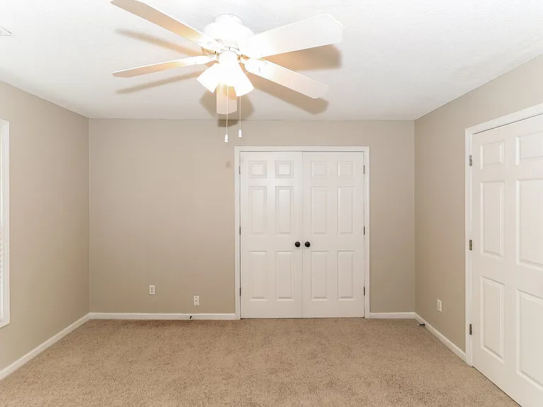 8895 Linell Cv — Photo 14