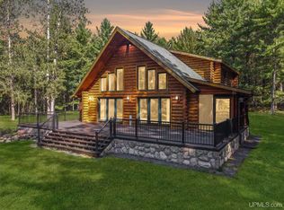 N5491 Foster City Rd, Vulcan, MI 49892