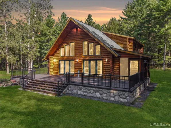 N5491 Foster City Rd, Vulcan, MI 49892