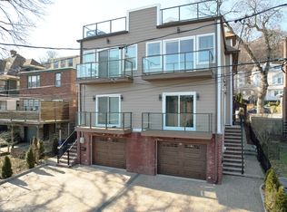 37 Myrtle Ave #B, Edgewater, NJ 07020
