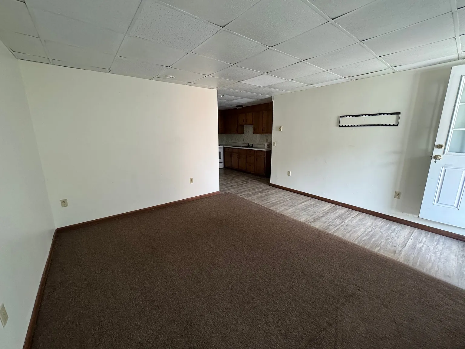 1 bed, 1.0 bath, $625 — Photo 2