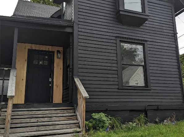 11 Avenue B, Johnson City, NY 13790