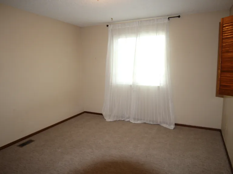 6646 S Yukon Way — Photo 11