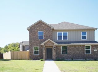 712 Prairie Creek Dr, Princeton, TX 75407