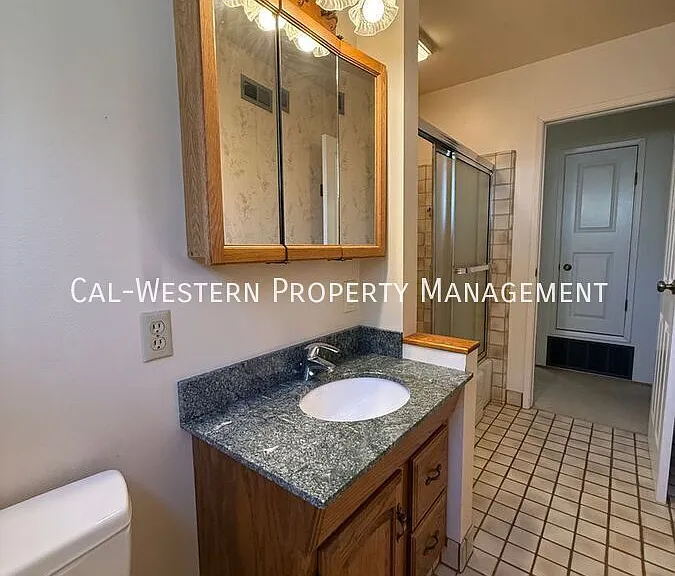 7790 Robindell Way — Photo 13