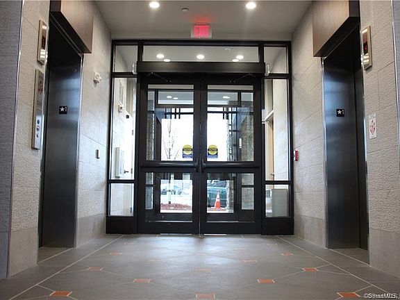 2nd image of 657 Grand Ave APT 209