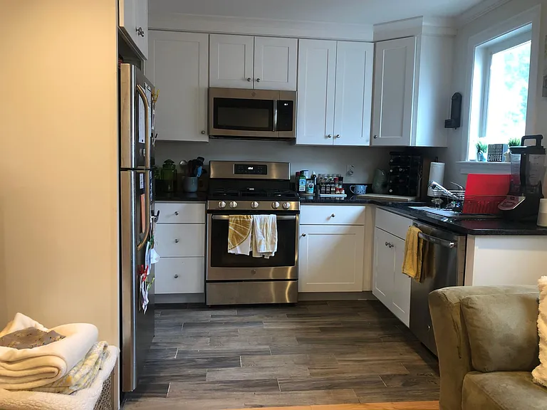144 Bunker Hill St #2-3 — Photo 1