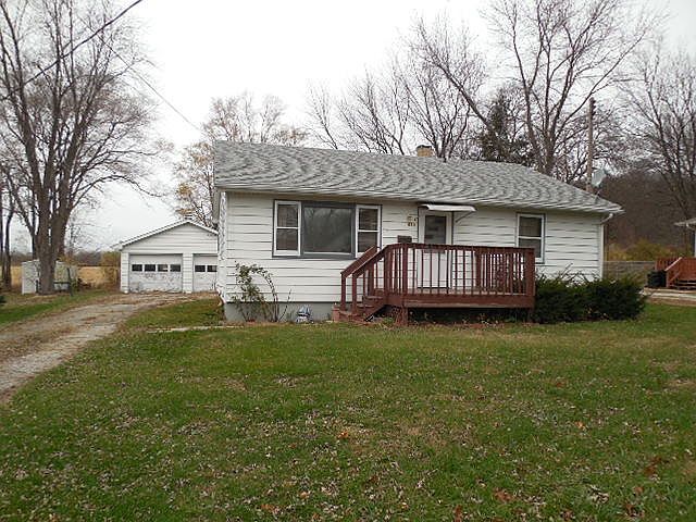 1st image of 410 Oakdale St