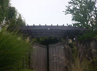 4522 SW Admiral Way, Seattle, WA 98116