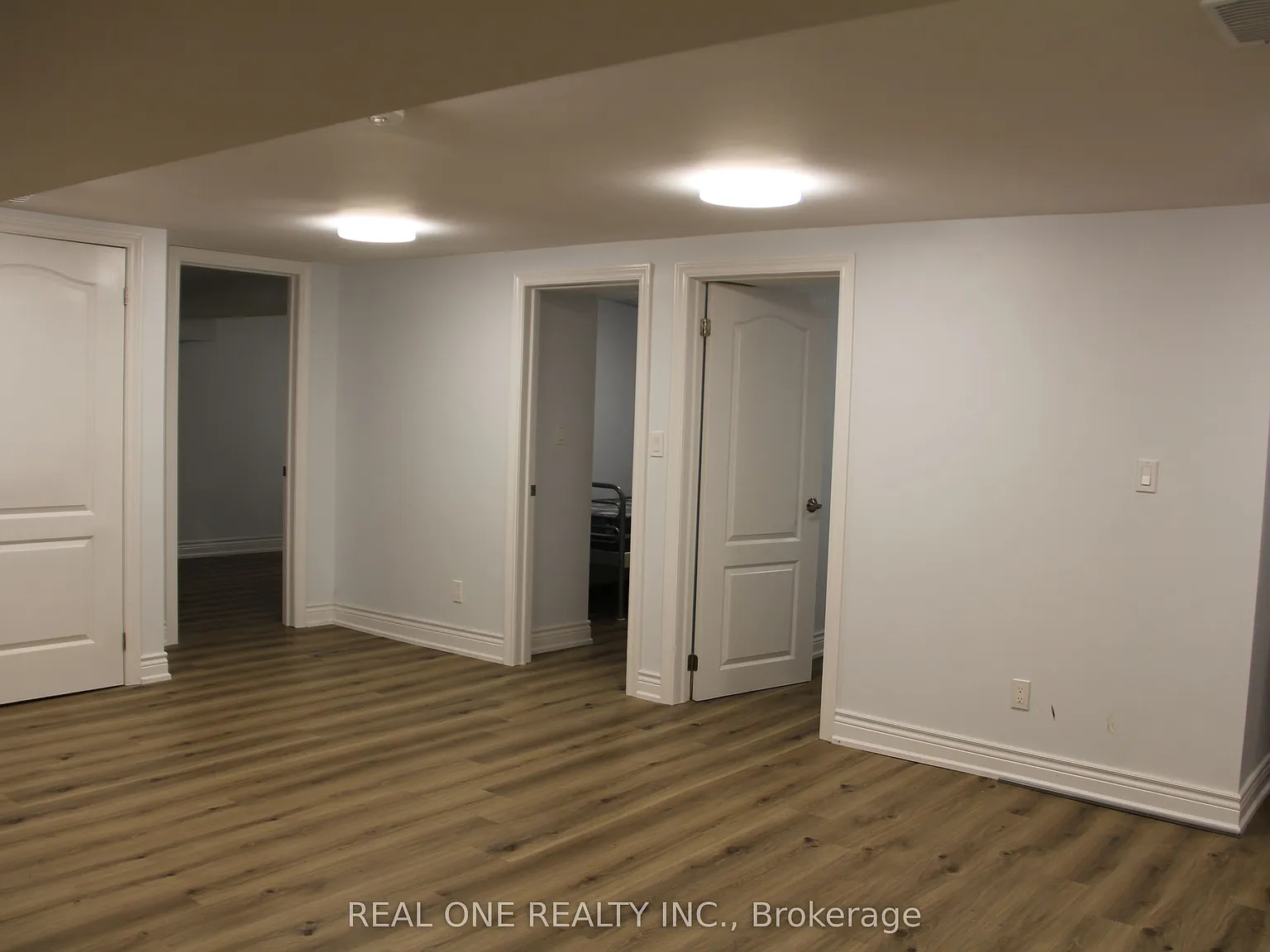 3 bed, $2,350 — Photo 3