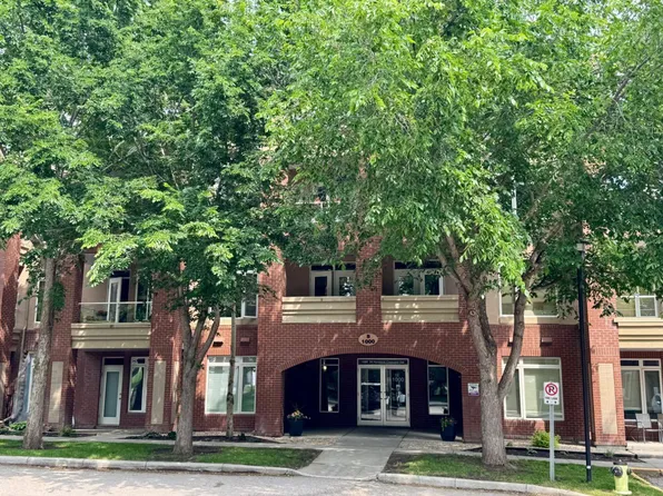 24 Hemlock Cres SW #1108, Calgary, AB T3C 2Z1