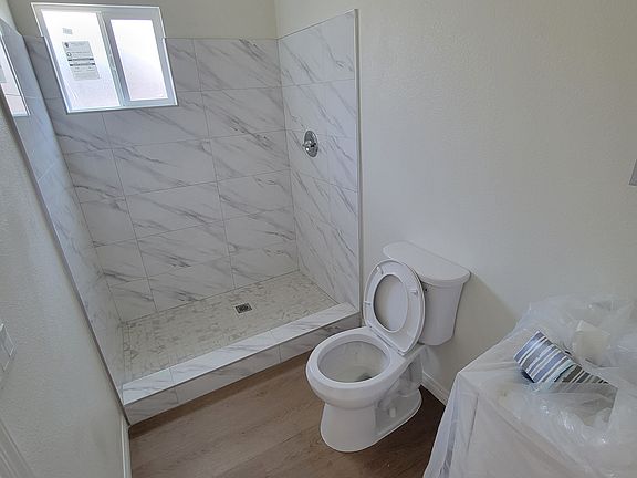5th image of 511.5 W 82nd St #C