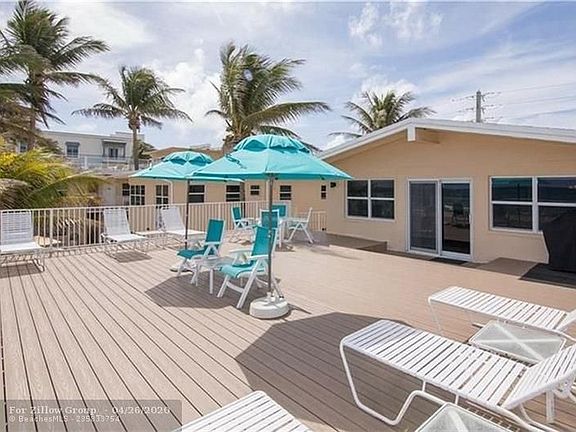 2nd image of 4520 El Mar Dr Suite 38